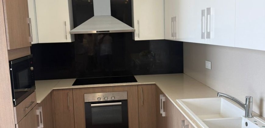 Exquisite Luxury 4BR Apartment with a View on 24th Floor